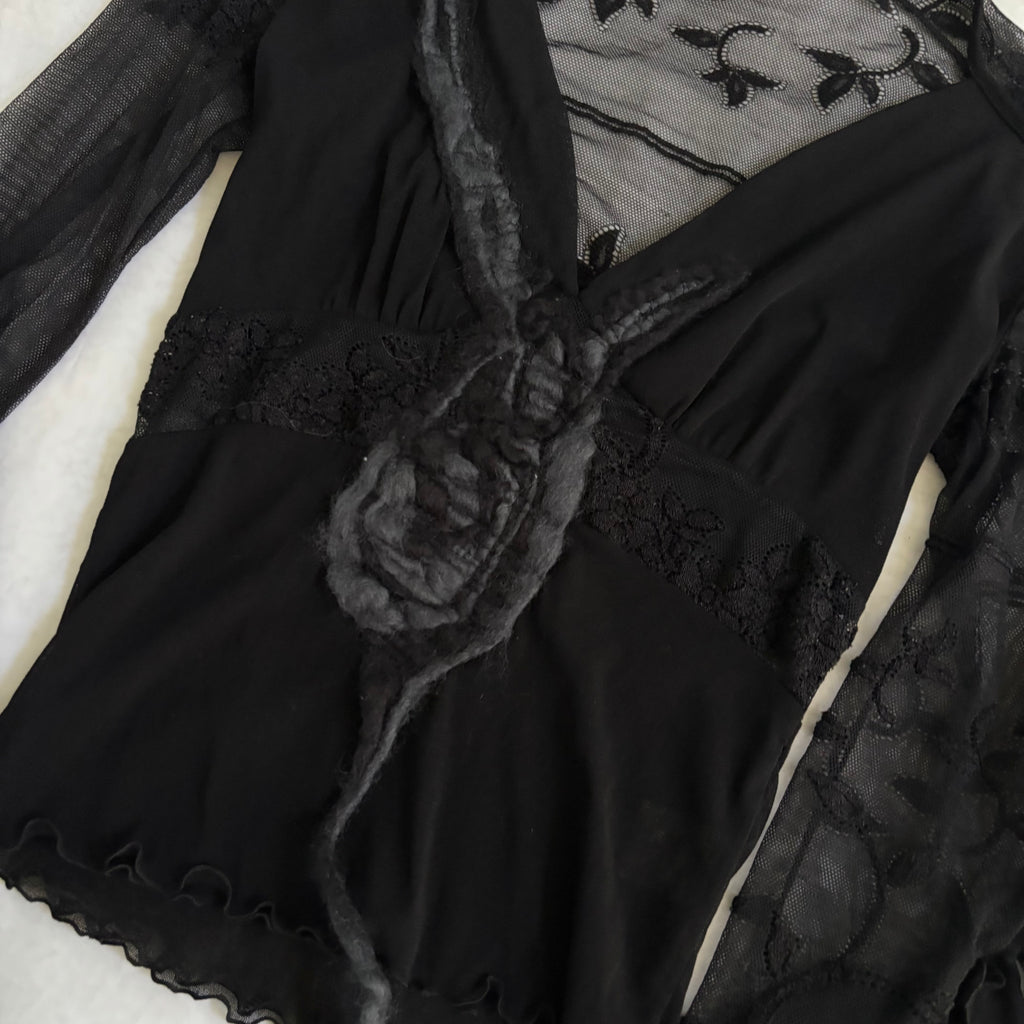 Italian Romantic Vine Asymmetrical Sleeve Top