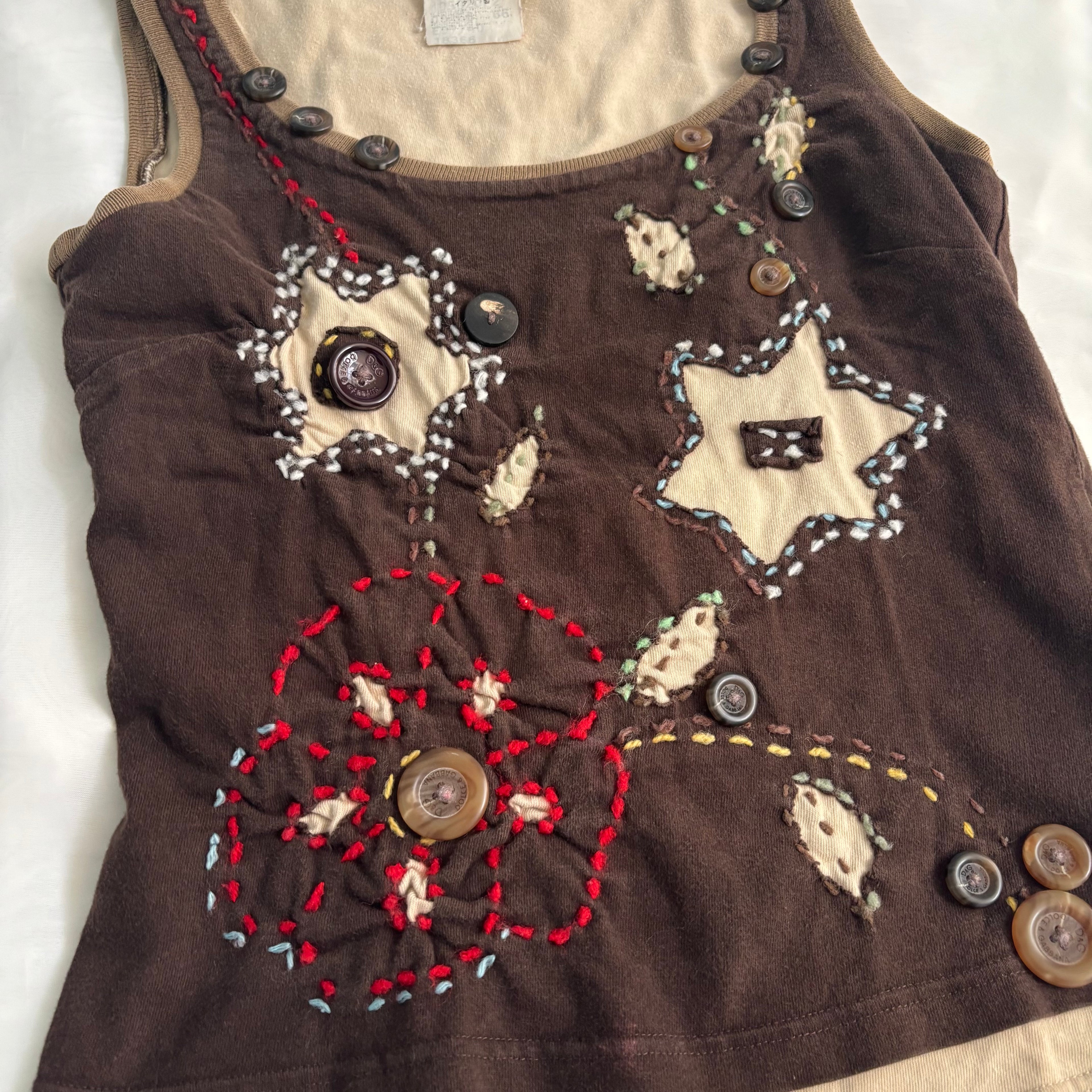 D&G “Always Check the Label” Button Top