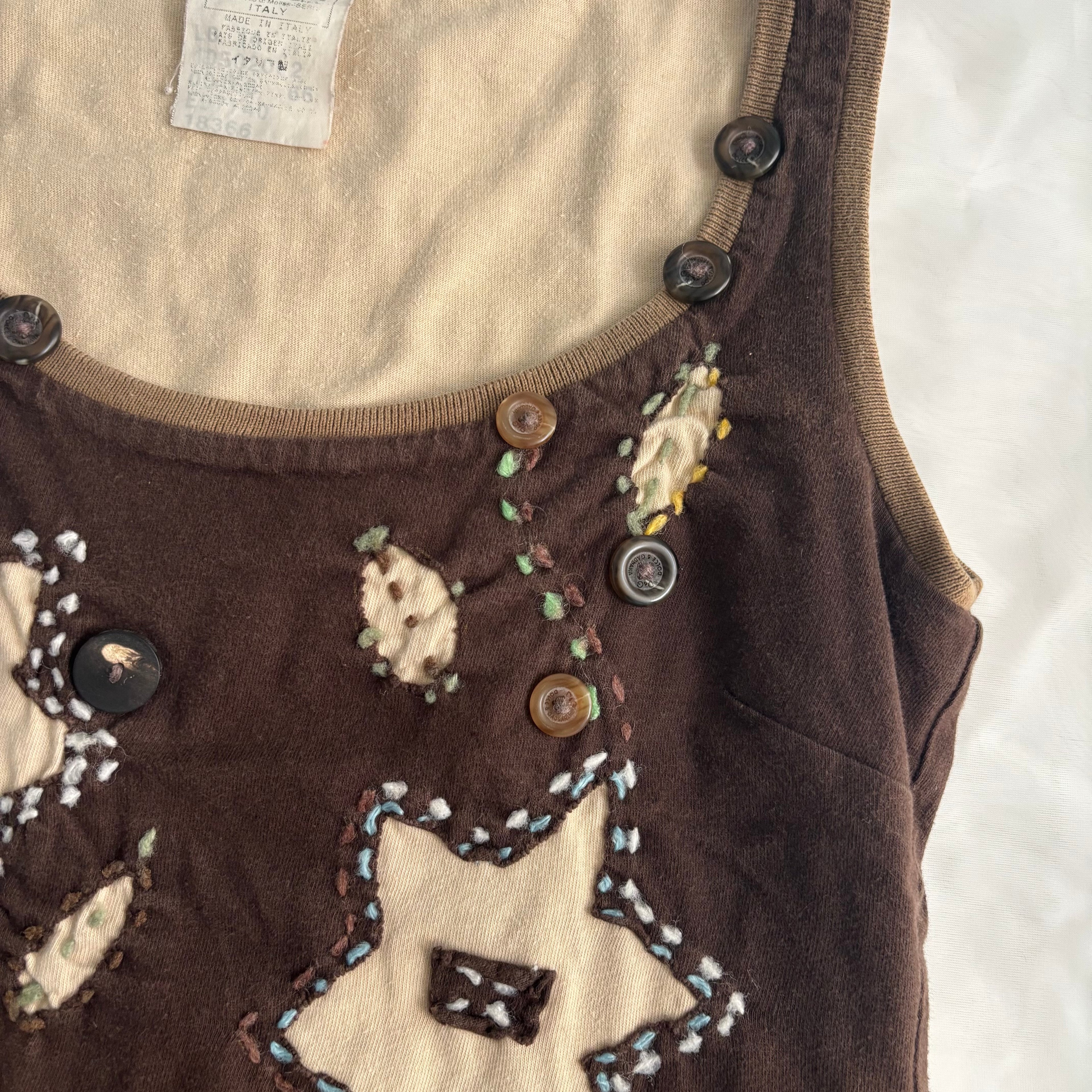 D&G “Always Check the Label” Button Top