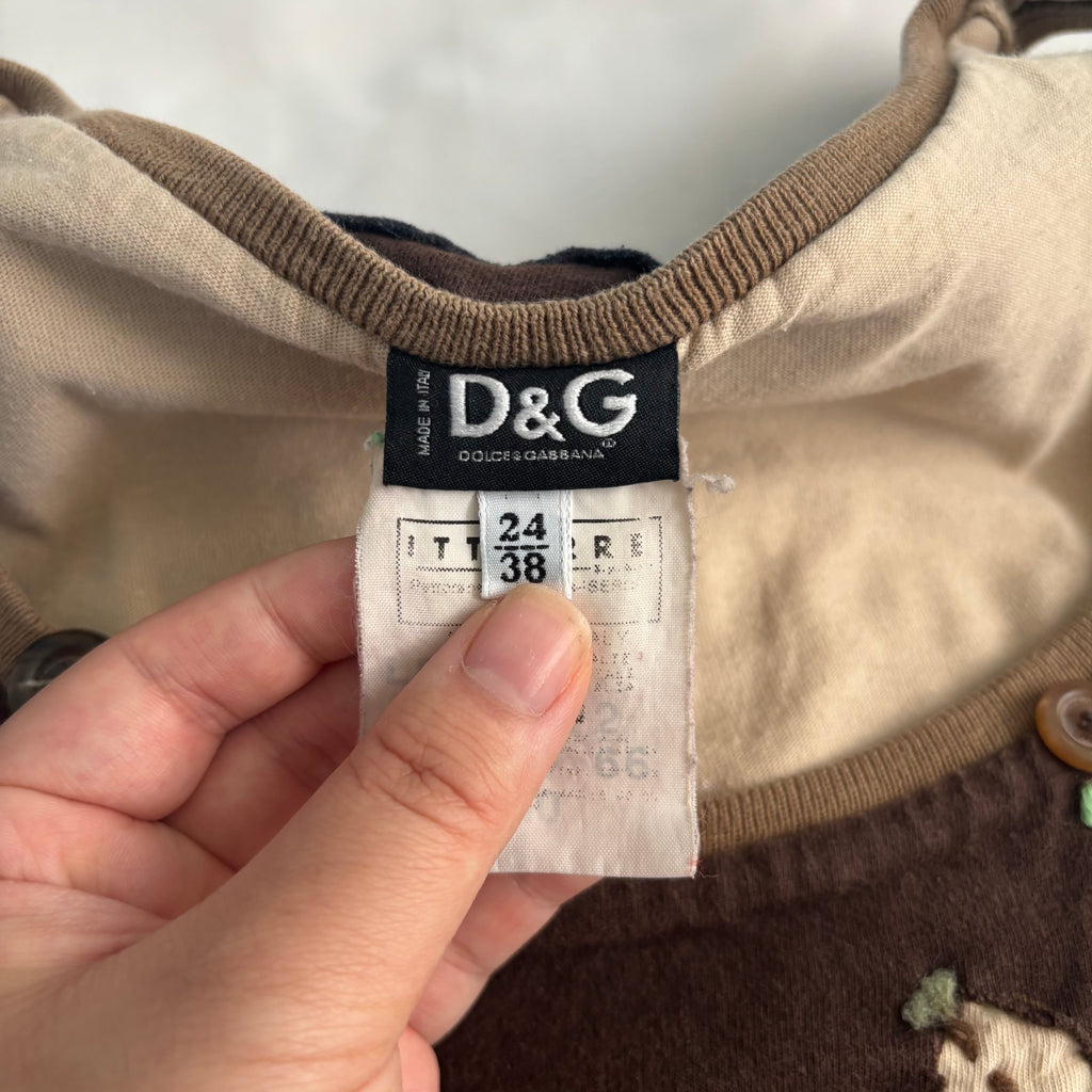 D&G “Always Check the Label” Button Top